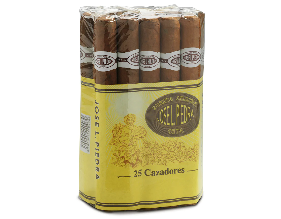 Jose-L.-Piedra-Cazadores-Cigar.webp