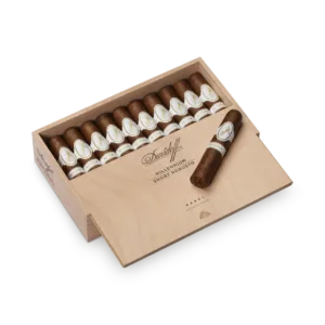 Davidoff Millennium Blend Short Robusto Cigar