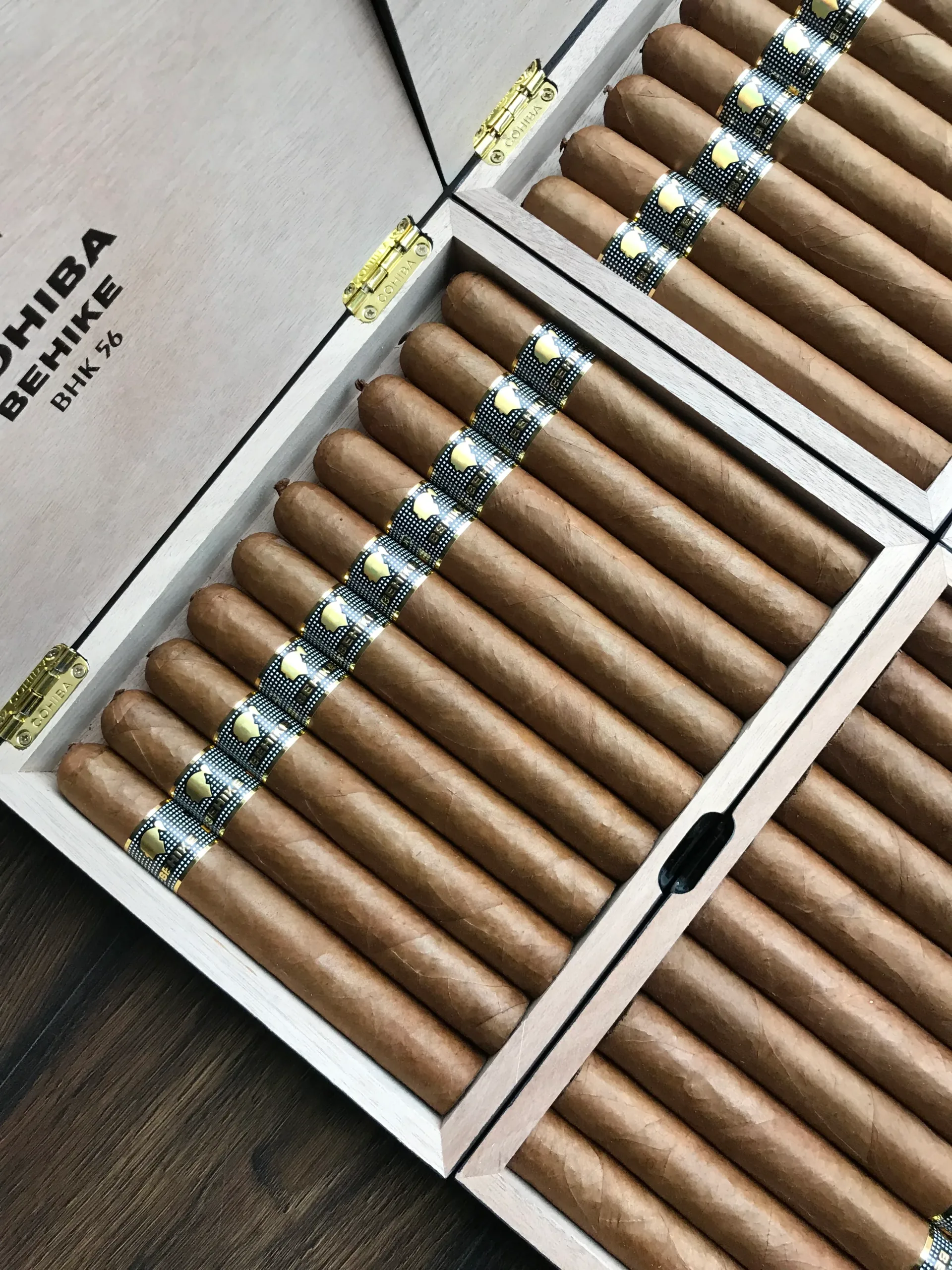 Cohiba Behike 56 Cigar_3